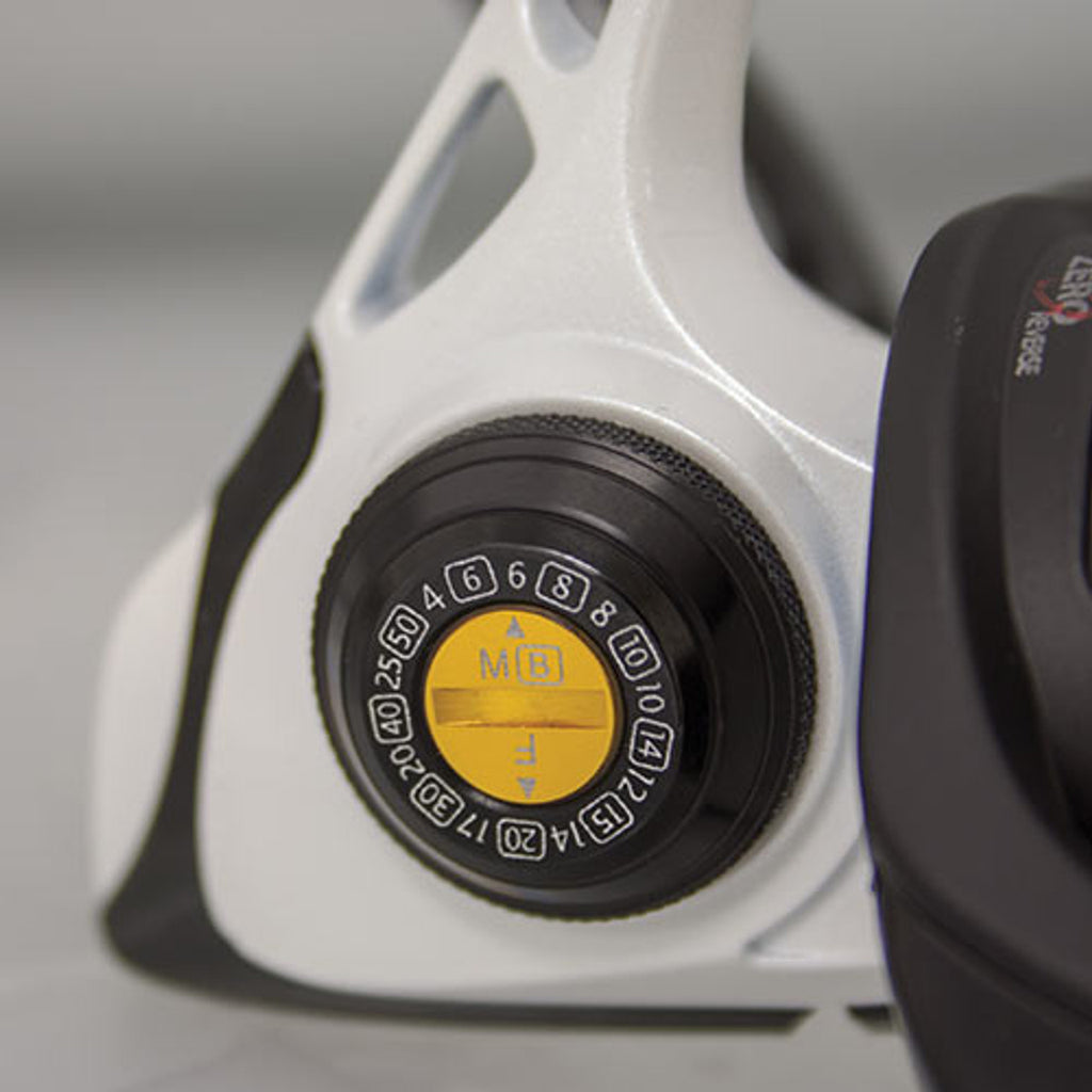 Lew's Tournament Metal T100 Spinning Reel